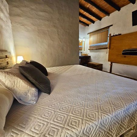 Cabanas Y Hostal Bonanza Mesa De Los Santos Los Santos  Dış mekan fotoğraf